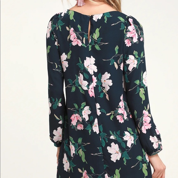 Floral Print Long Sleeve Shift Dress - Picture 4 of 4